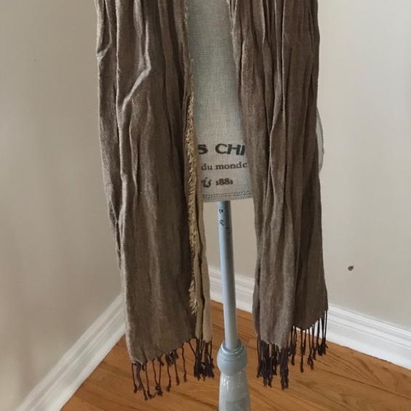 Scarf - Picture 3 of 3